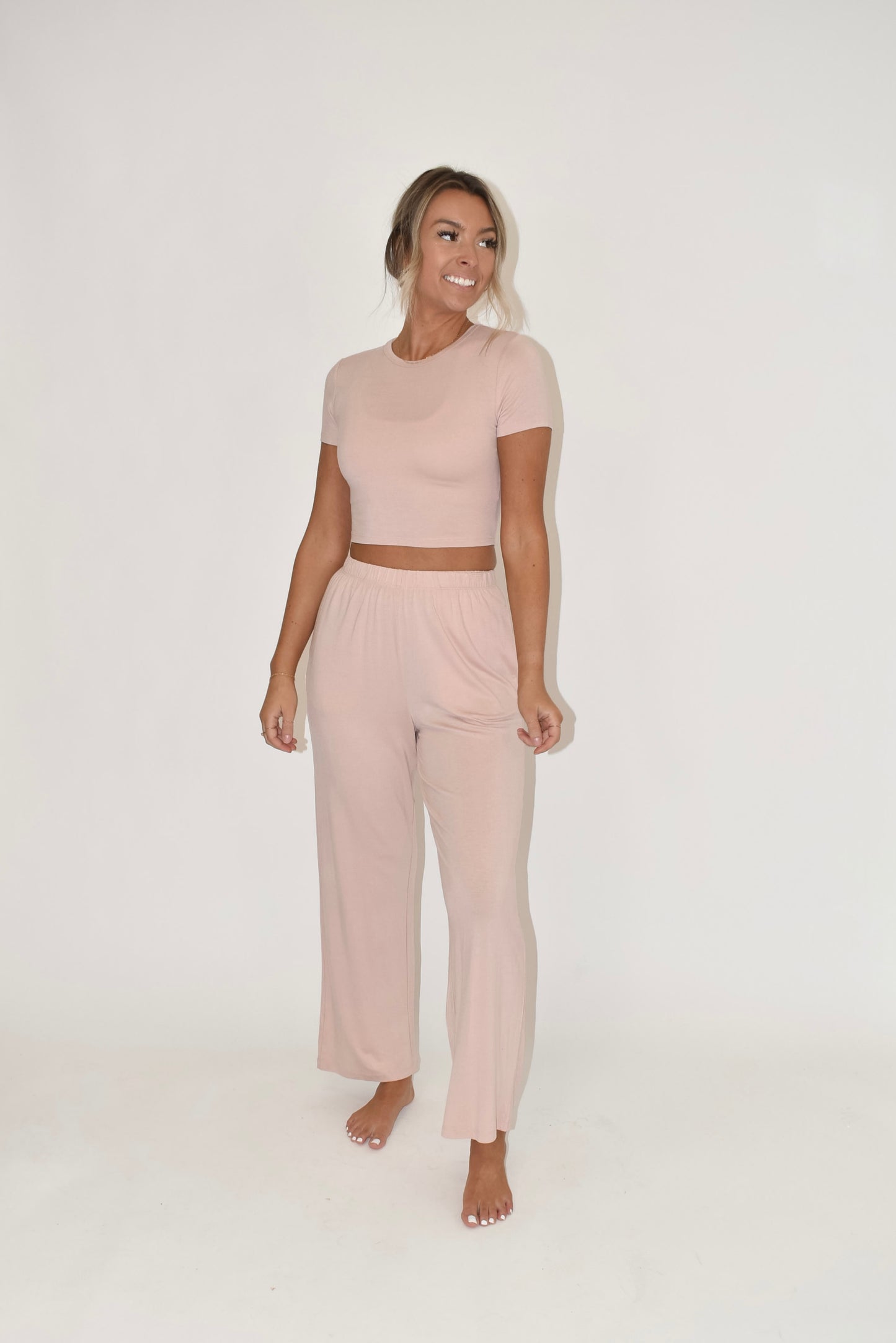 Light Pink Short Sleeve Crop Top (part of a matching set)