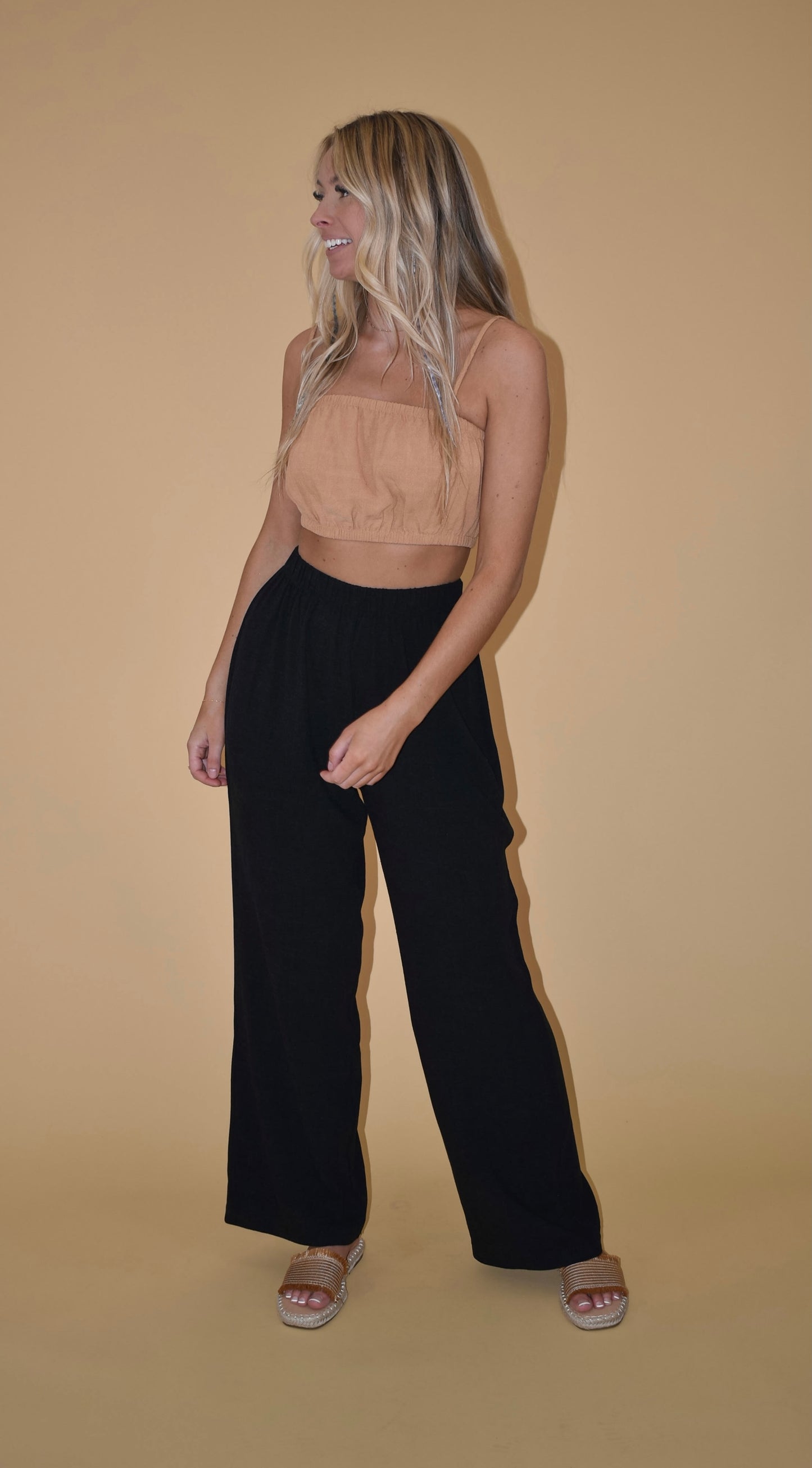 Peanut Butter Linen Blend Bubble Crop Top