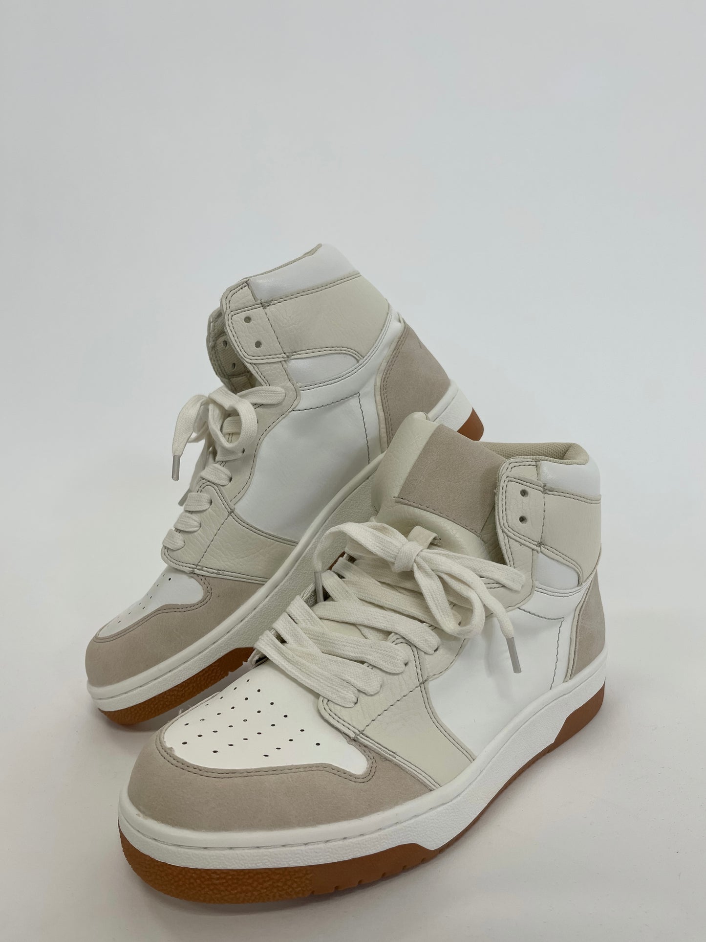 SHU SHOP Rebecca Bone Sneaker